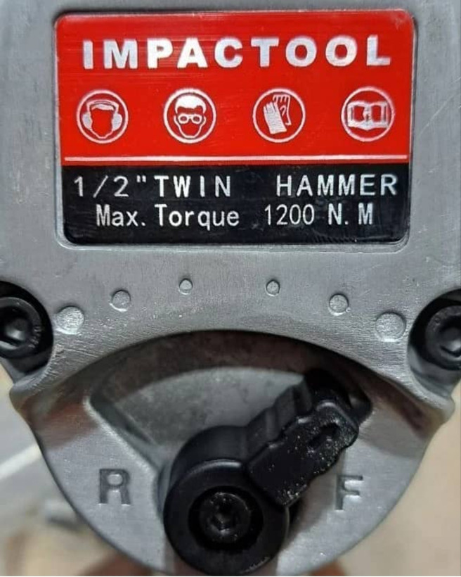 بکس بادی 1/2جینوس مخصوص ماشینهای سبک مدل GNUS 11000CE W.D.R